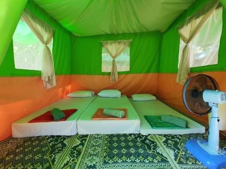 Koh Ngai Camping Restaurant @ Bar Εξωτερικό φωτογραφία